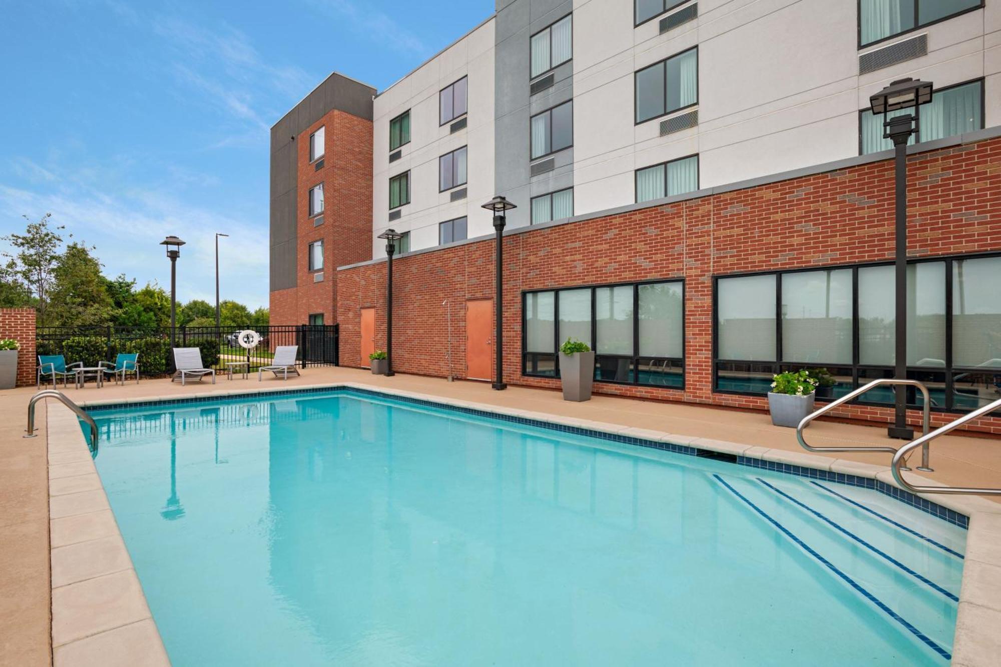 Towneplace Suites By Marriott Macon Mercer University Exterior photo